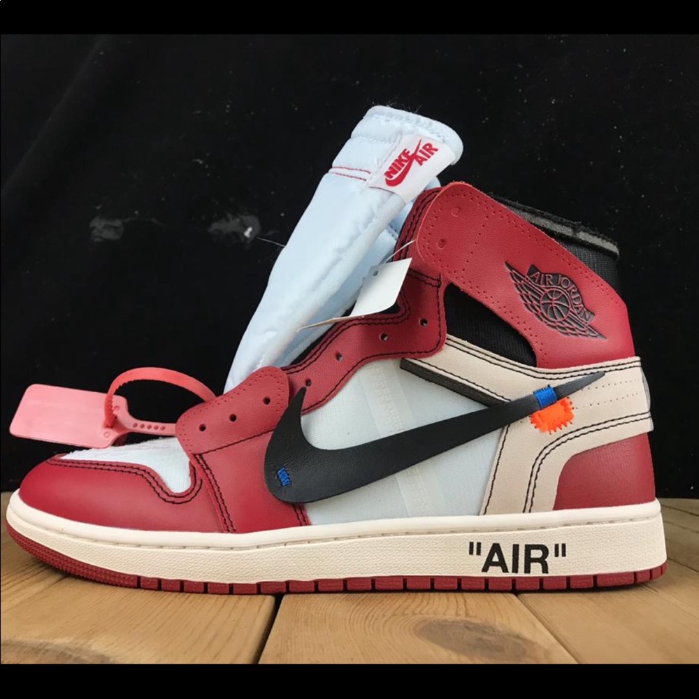 🔥Jordan 1 Retro High Off-White Chicago🔥